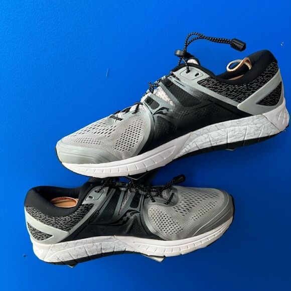 Saucony Mens Omni ISO S20442-2 Gray Black Running Shoes Sneakers Size 12.5 - Picture 2 of 6